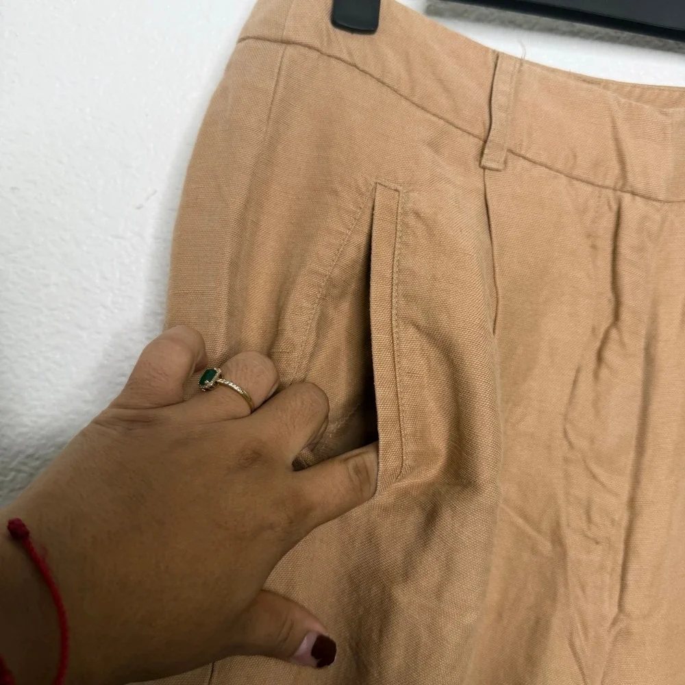 Wilfred Aritzia Linen Blend Wide Leg Pleated Trousers Brown Tan Size 4